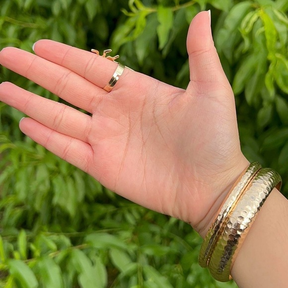 Gold Cicada Insect Statement Ring - Picture 4 of 8